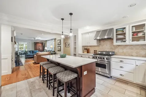 306 Brookside Drive New London NH 03257