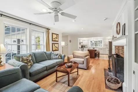 306 Brookside Drive New London NH 03257