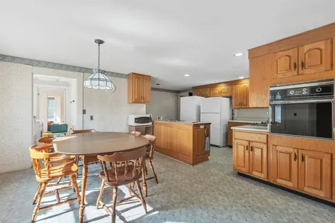 30 Union Street Windsor VT 05089