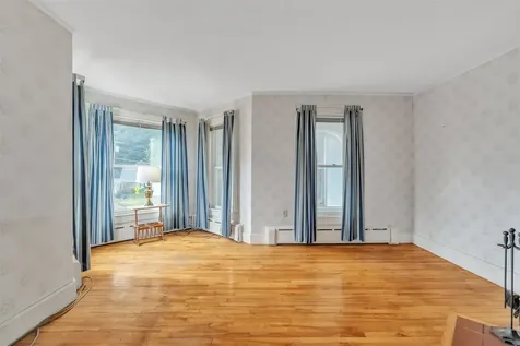 30 Union Street Windsor VT 05089