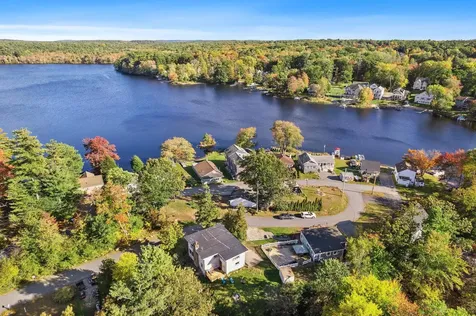 20 Plaisted Circle Salem NH 03079