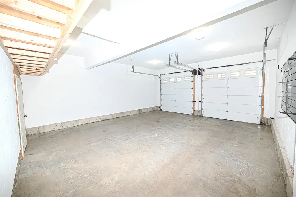4 Juniper Court Litchfield NH 03052