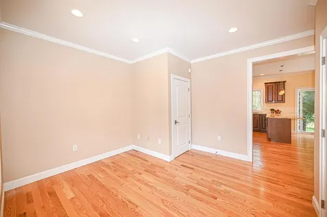 4 Juniper Court Litchfield NH 03052