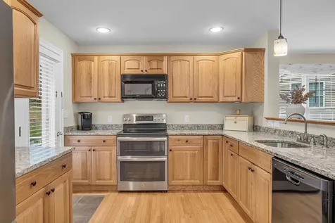 28 Town Village Drive Salem NH 03079