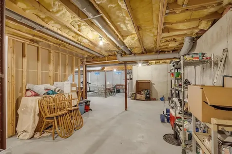 28 Town Village Drive Salem NH 03079