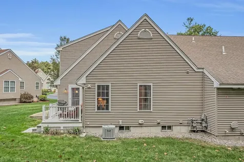 28 Town Village Drive Salem NH 03079