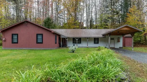 2878 Waterbury Road Stowe VT 05672