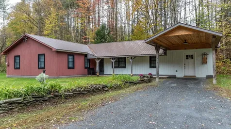 2878 Waterbury Road Stowe VT 05672