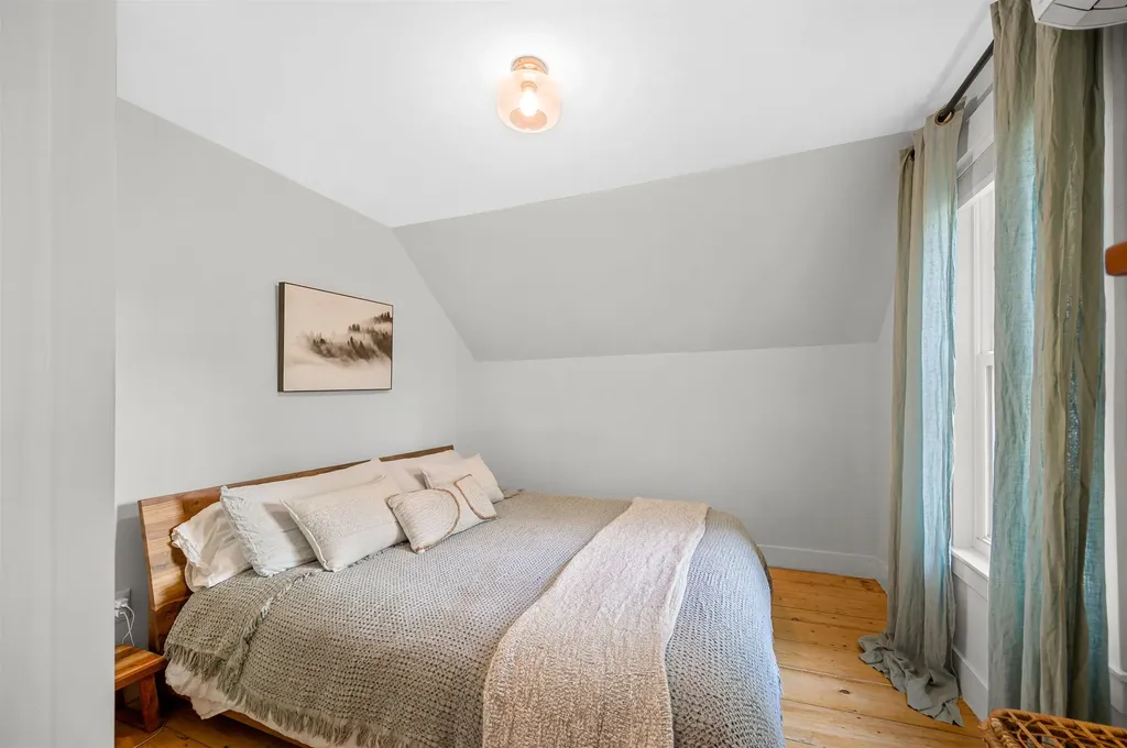 18 Charles Street Montpelier VT 05602