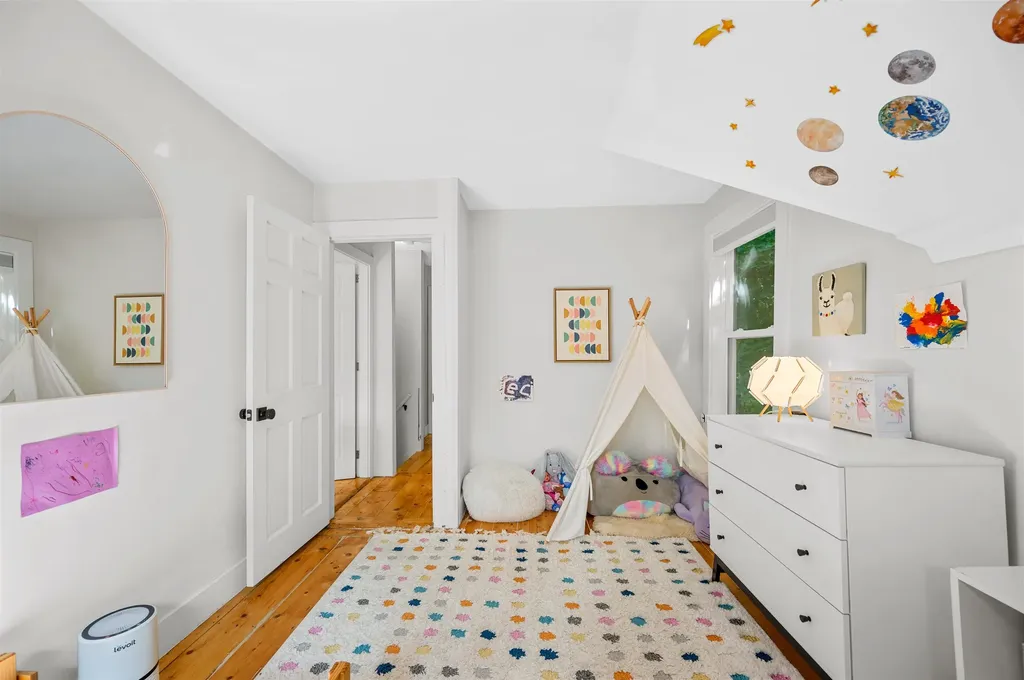 18 Charles Street Montpelier VT 05602