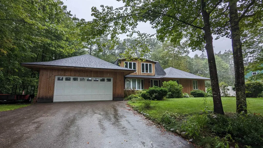 5 Circle Point Road Sanbornton NH 03269