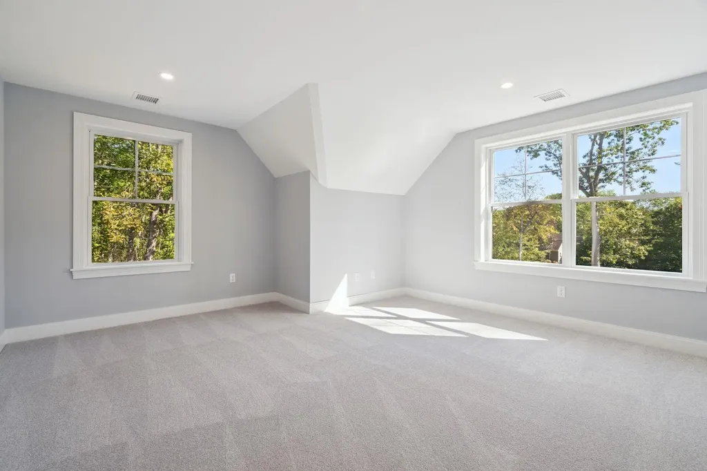 2 Bayside Road Greenland NH 03840