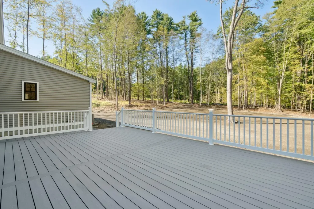 2 Bayside Road Greenland NH 03840