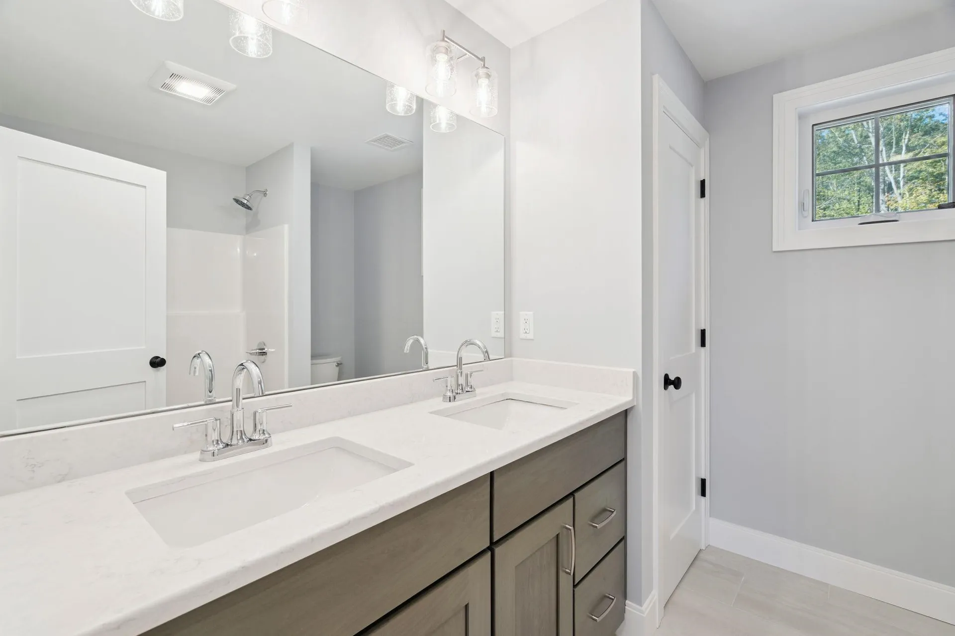 2 Bayside Road Greenland NH 03840