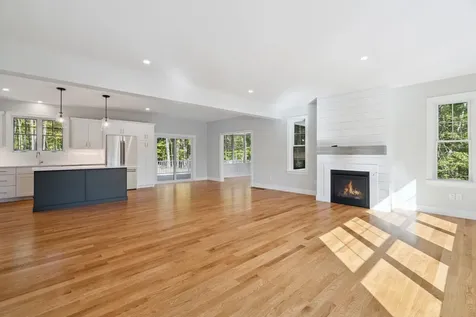 2 Bayside Road Greenland NH 03840