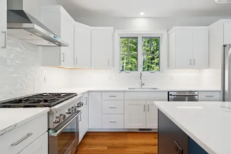 2 Bayside Road Greenland NH 03840