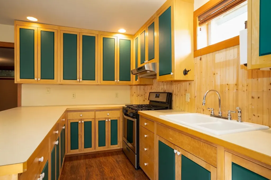 541 Deer Run Road Pawlet VT 05761