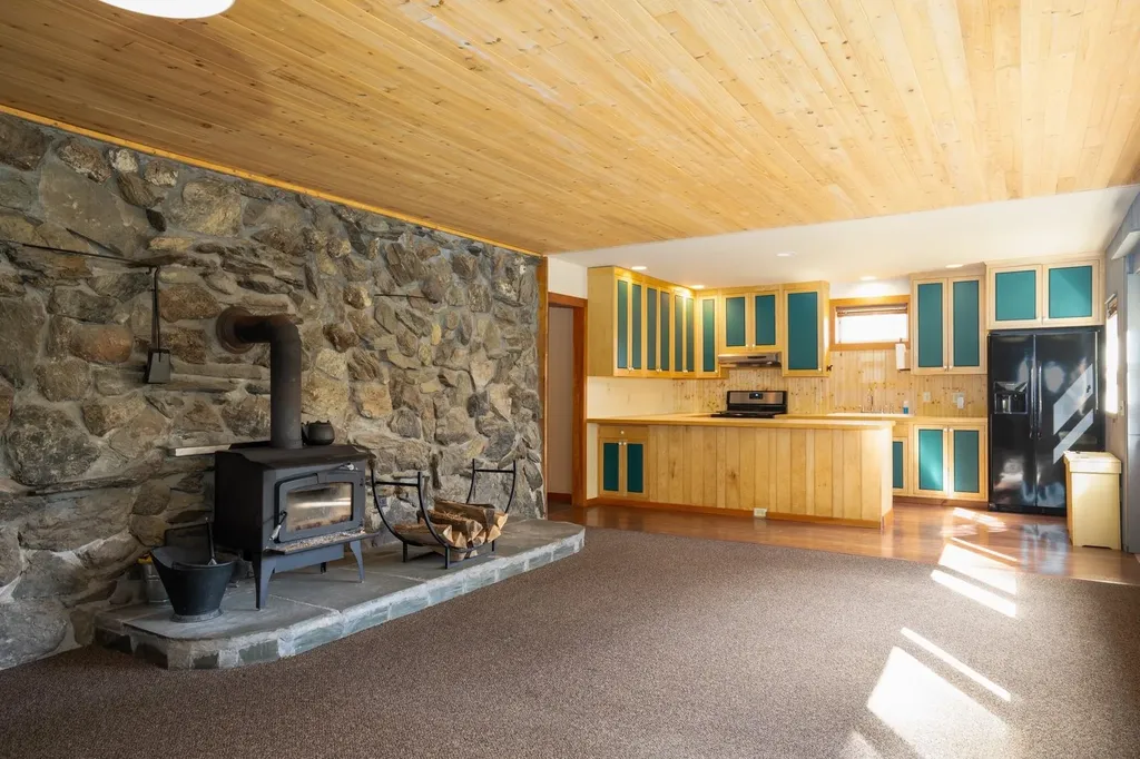 541 Deer Run Road Pawlet VT 05761