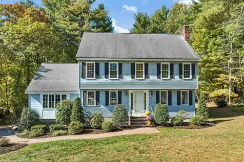 18 Millstone Road Windham NH 03087