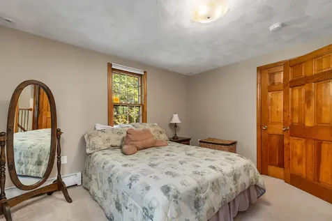 18 Millstone Road Windham NH 03087