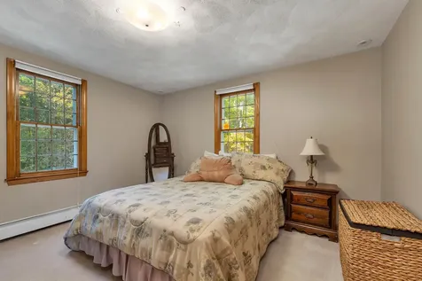 18 Millstone Road Windham NH 03087