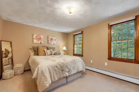 18 Millstone Road Windham NH 03087