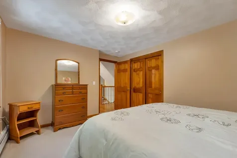18 Millstone Road Windham NH 03087