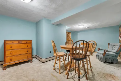 18 Millstone Road Windham NH 03087