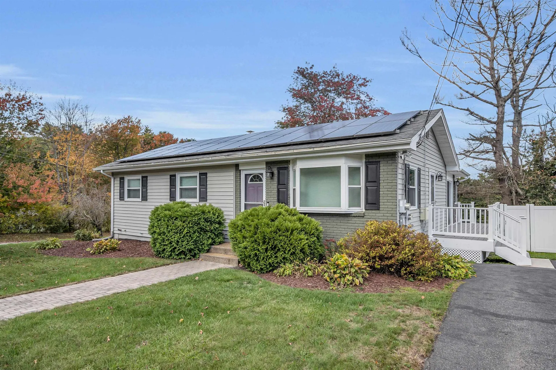 2 Heather Drive Hooksett NH 03106