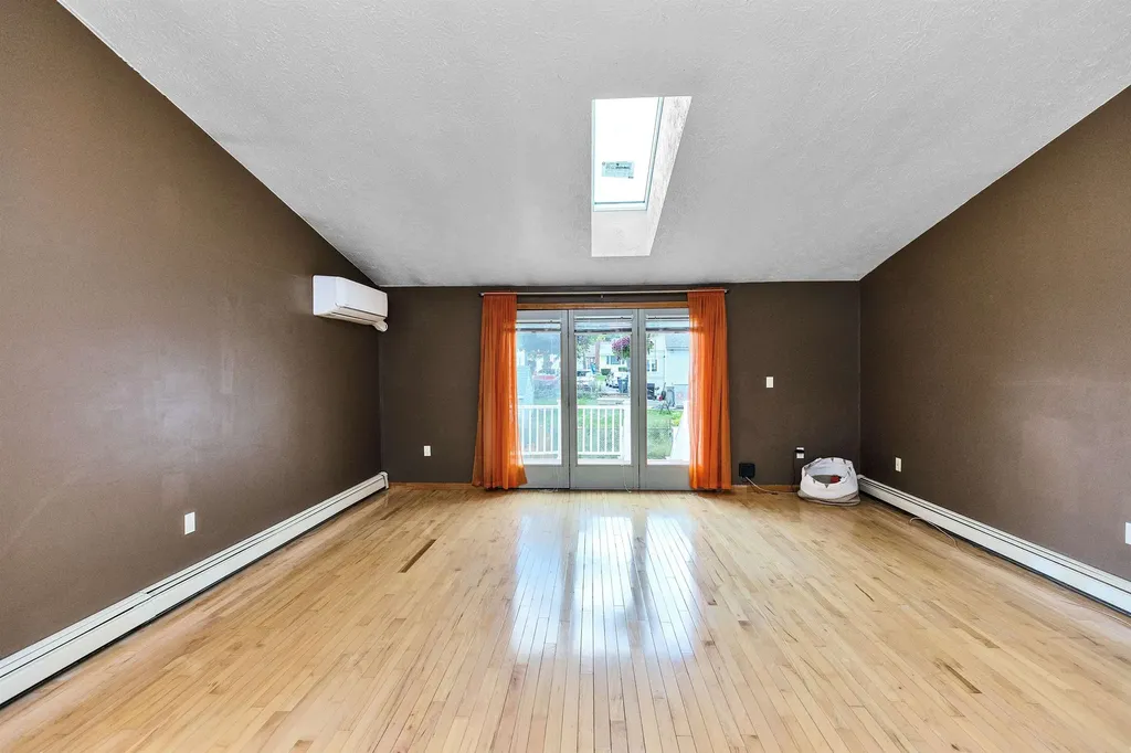 244 Porter Street Manchester NH 03103