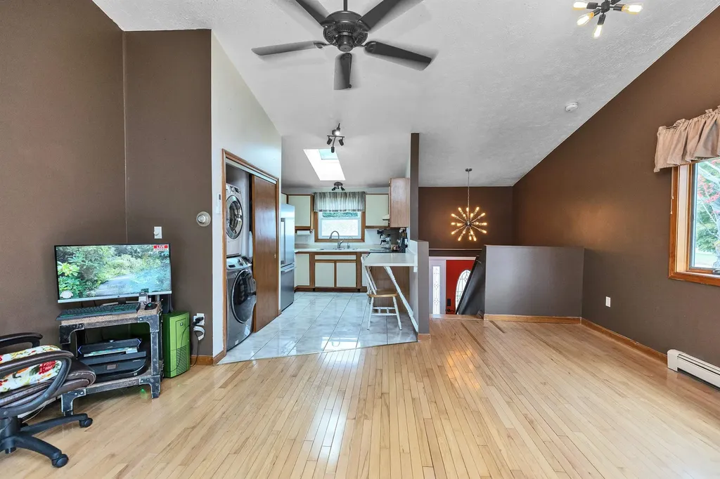 244 Porter Street Manchester NH 03103