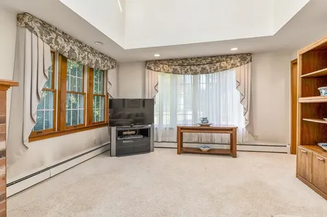 22 Sanderson Road Greenland NH 03840