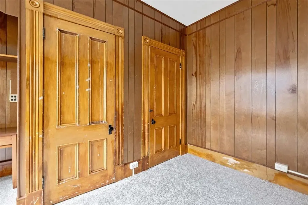 17 Diamond Street St. Albans City VT 05478