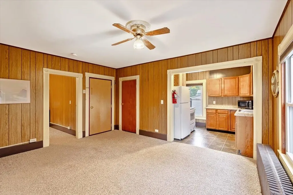 17 Diamond Street St. Albans City VT 05478