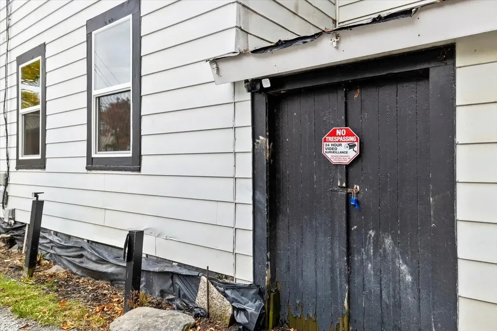 17 Diamond Street St. Albans City VT 05478