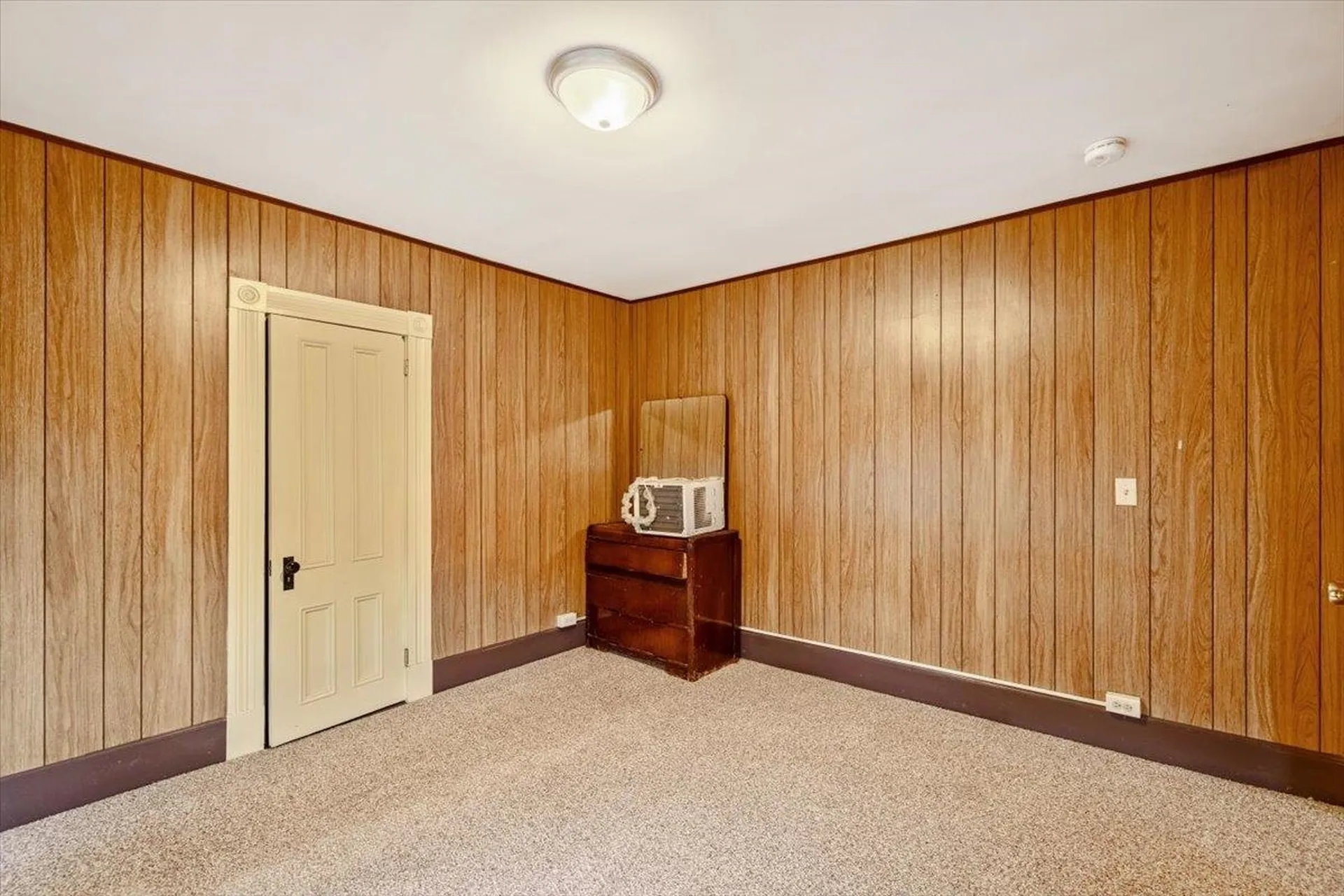 17 Diamond Street St. Albans City VT 05478