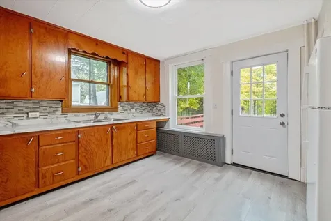 17 Diamond Street St. Albans City VT 05478