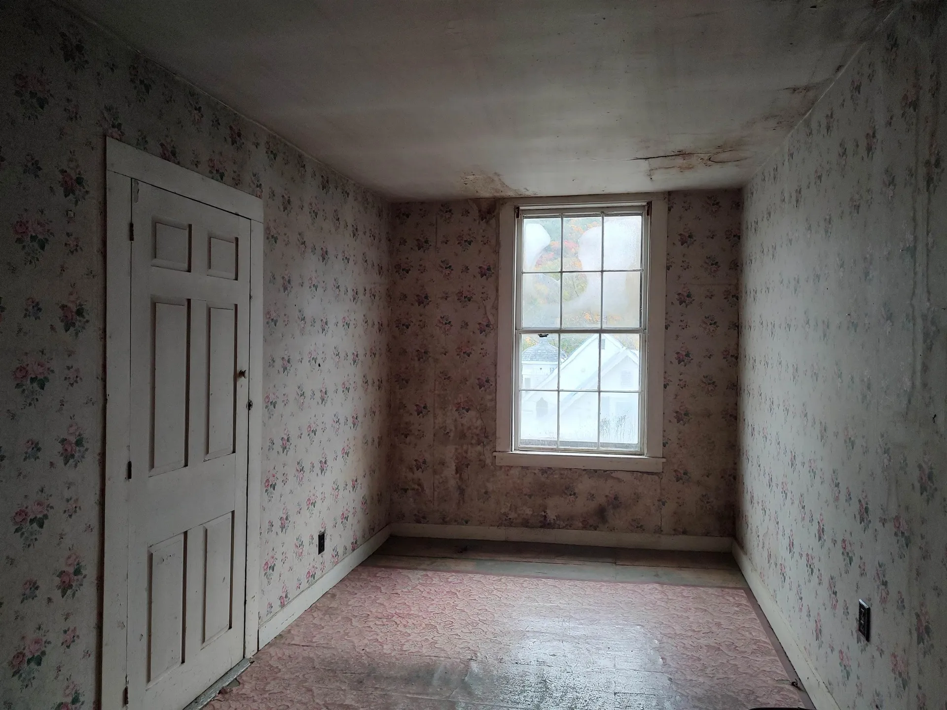 4983 Vt Route 14 Sharon VT 05065