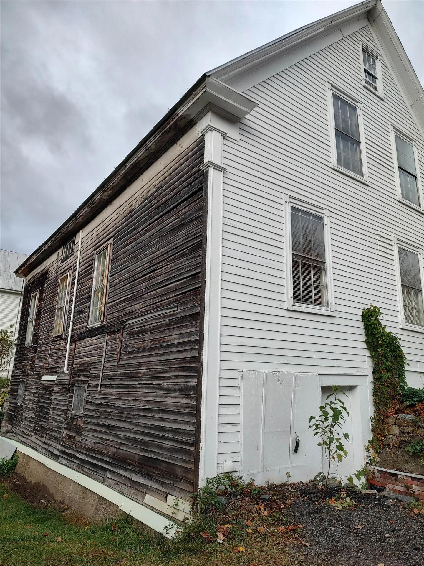 4983 Vt Route 14 Sharon VT 05065