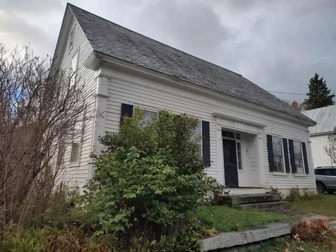 4983 Vt Route 14 Sharon VT 05065