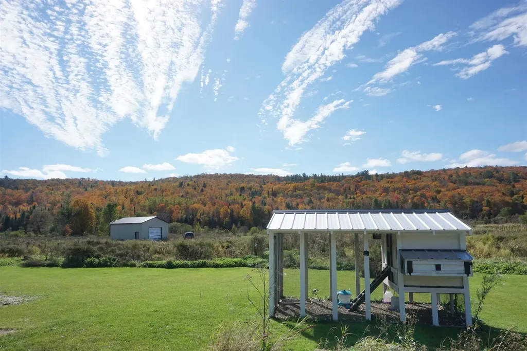2055 Vt Route 122 Sheffield VT 05866