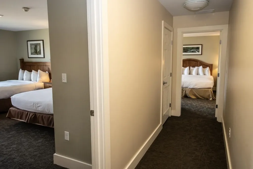 820/822 Qtr. I I Adams House Ludlow VT 05149