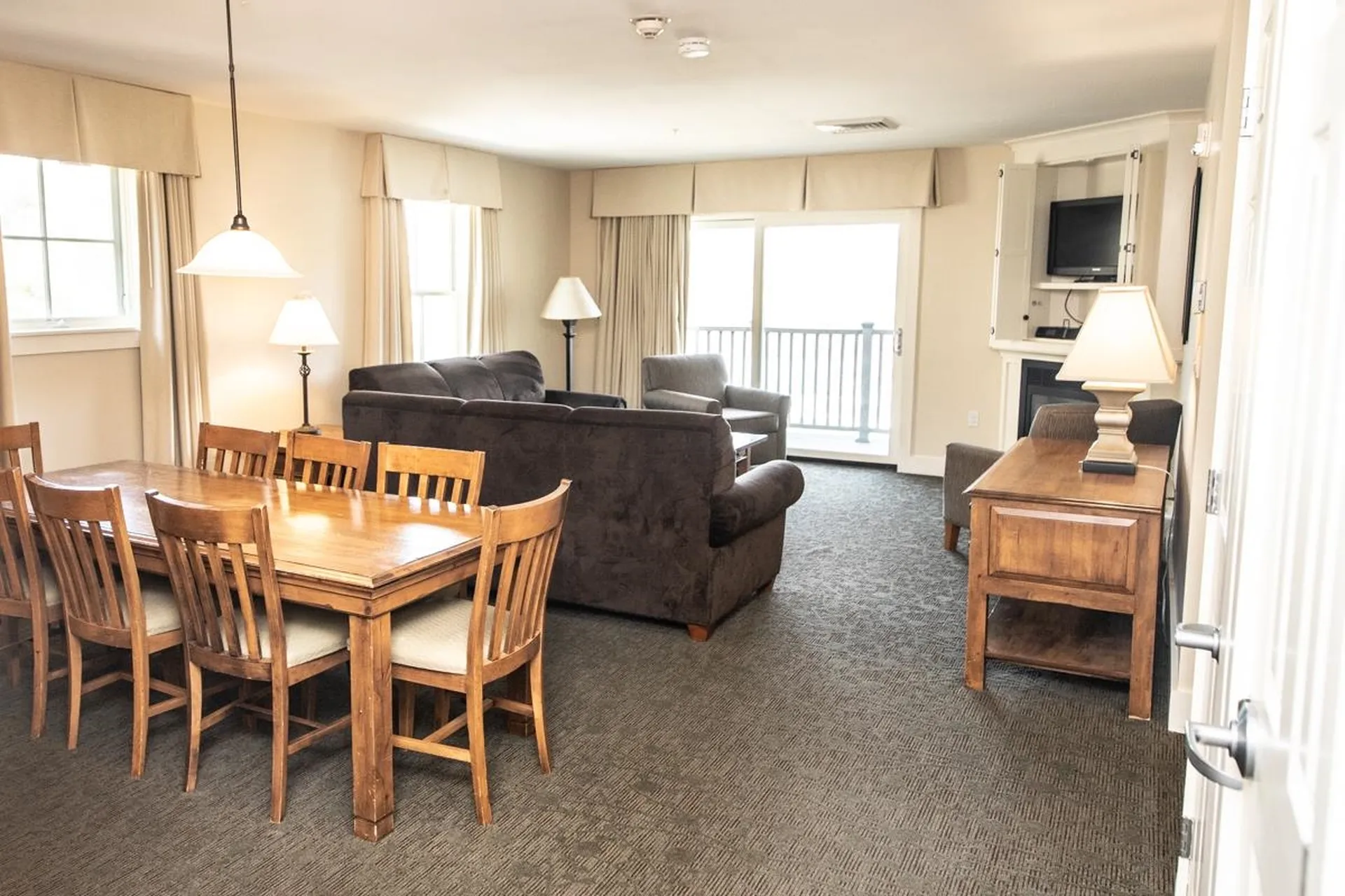 820/822 Qtr. I I Adams House Ludlow VT 05149