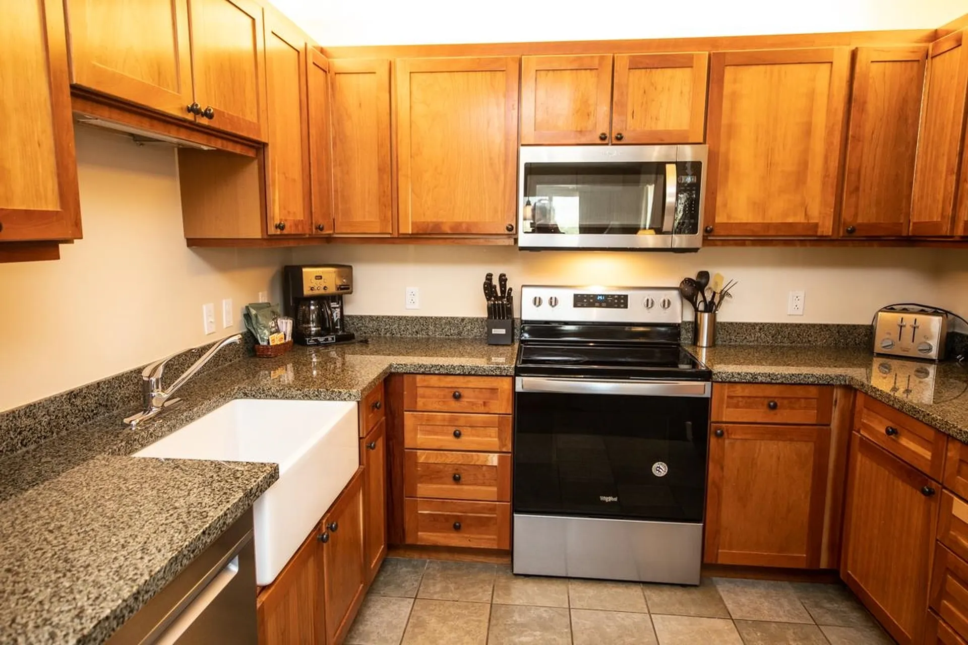 820/822 Qtr. I I Adams House Ludlow VT 05149