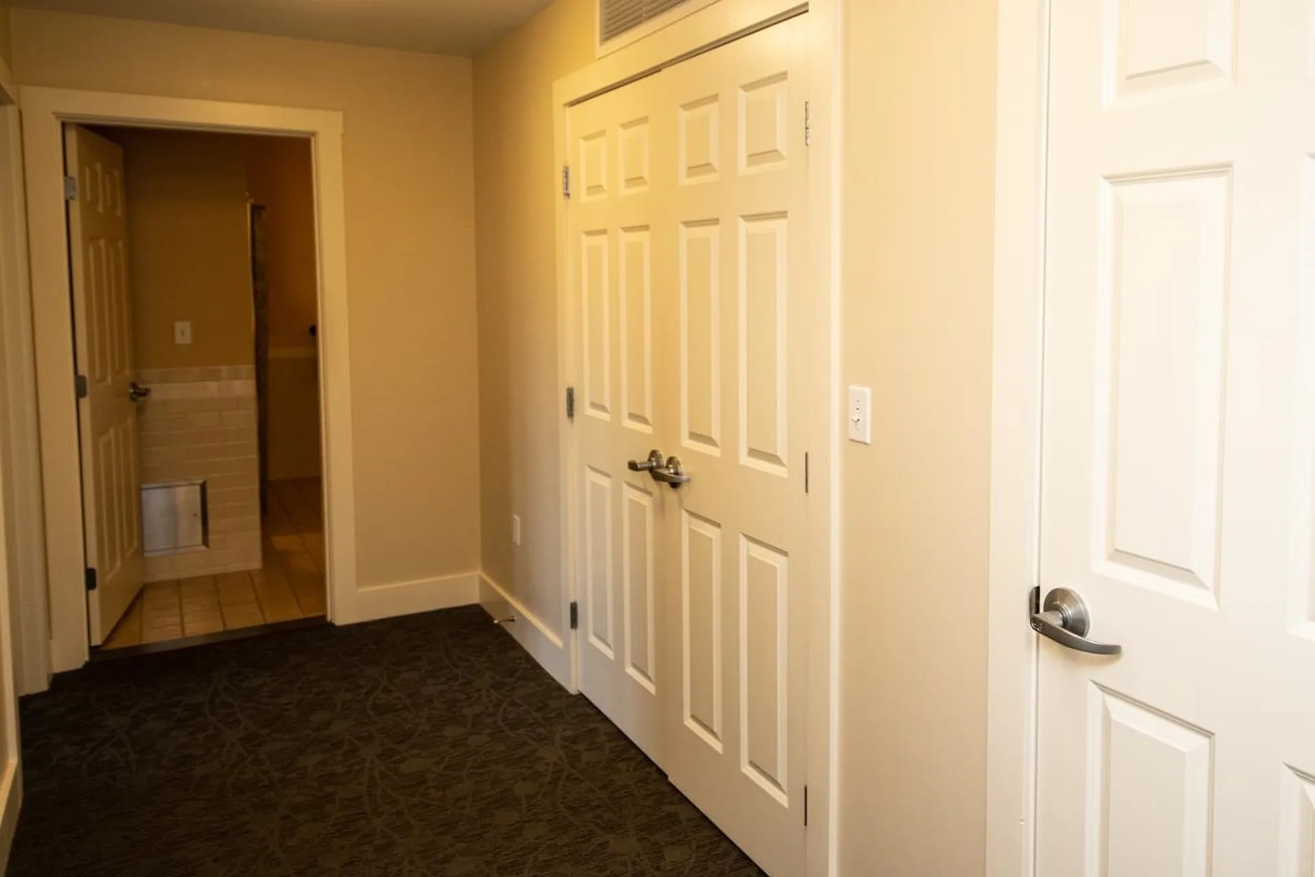 820/822 Qtr. I I Adams House Ludlow VT 05149