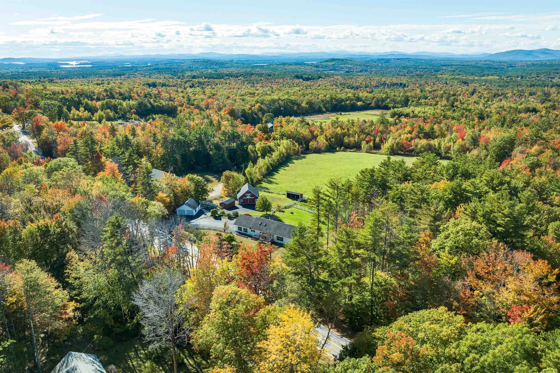 196 Ledge Hill Road Tuftonboro NH 03816