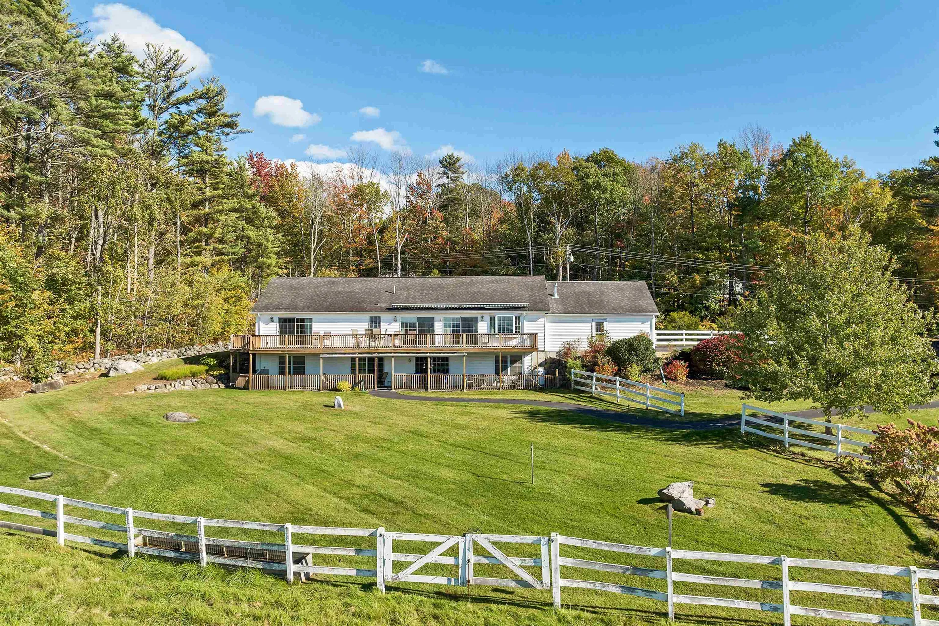 196 Ledge Hill Road Tuftonboro NH 03816