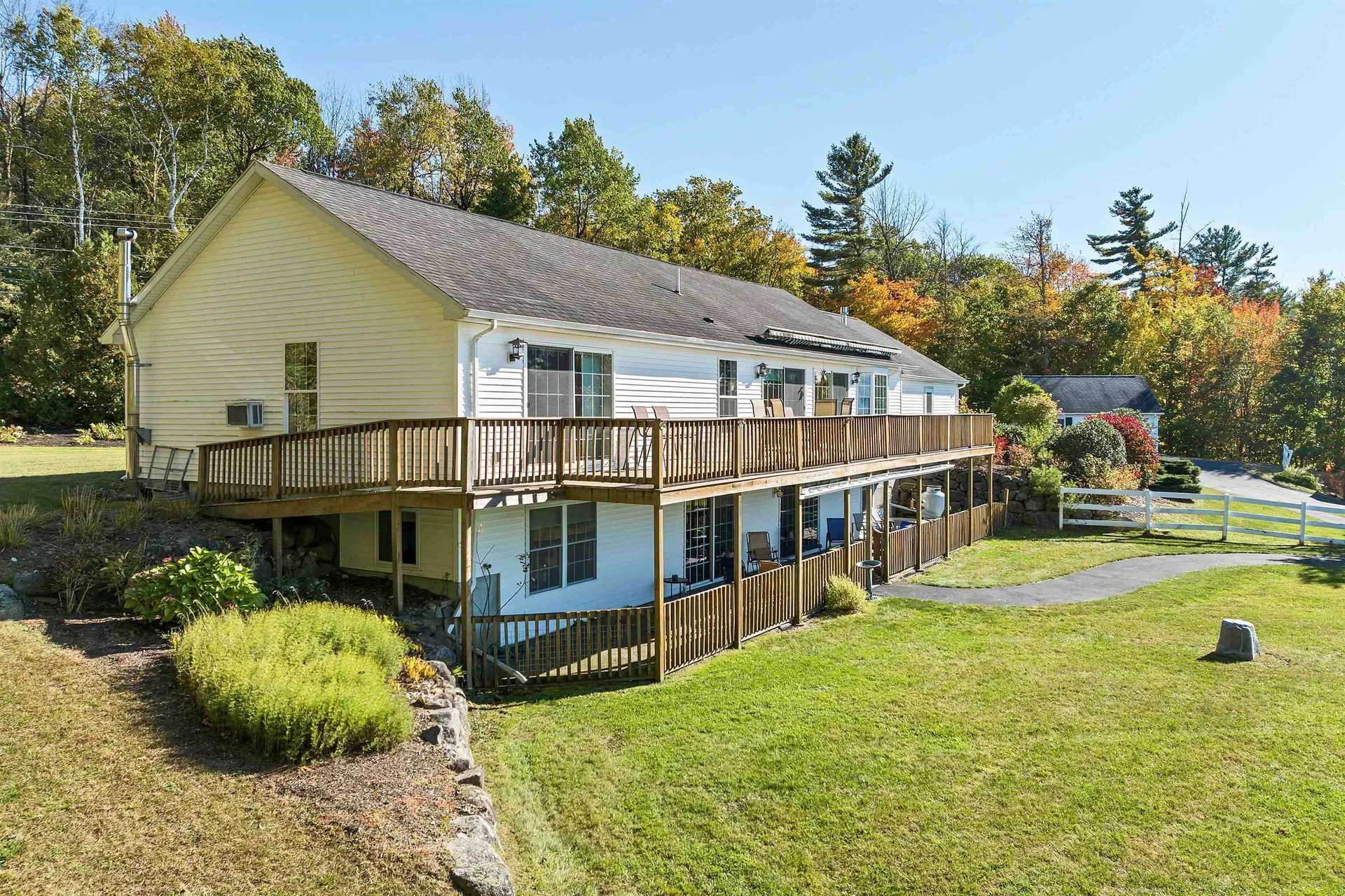 196 Ledge Hill Road Tuftonboro NH 03816