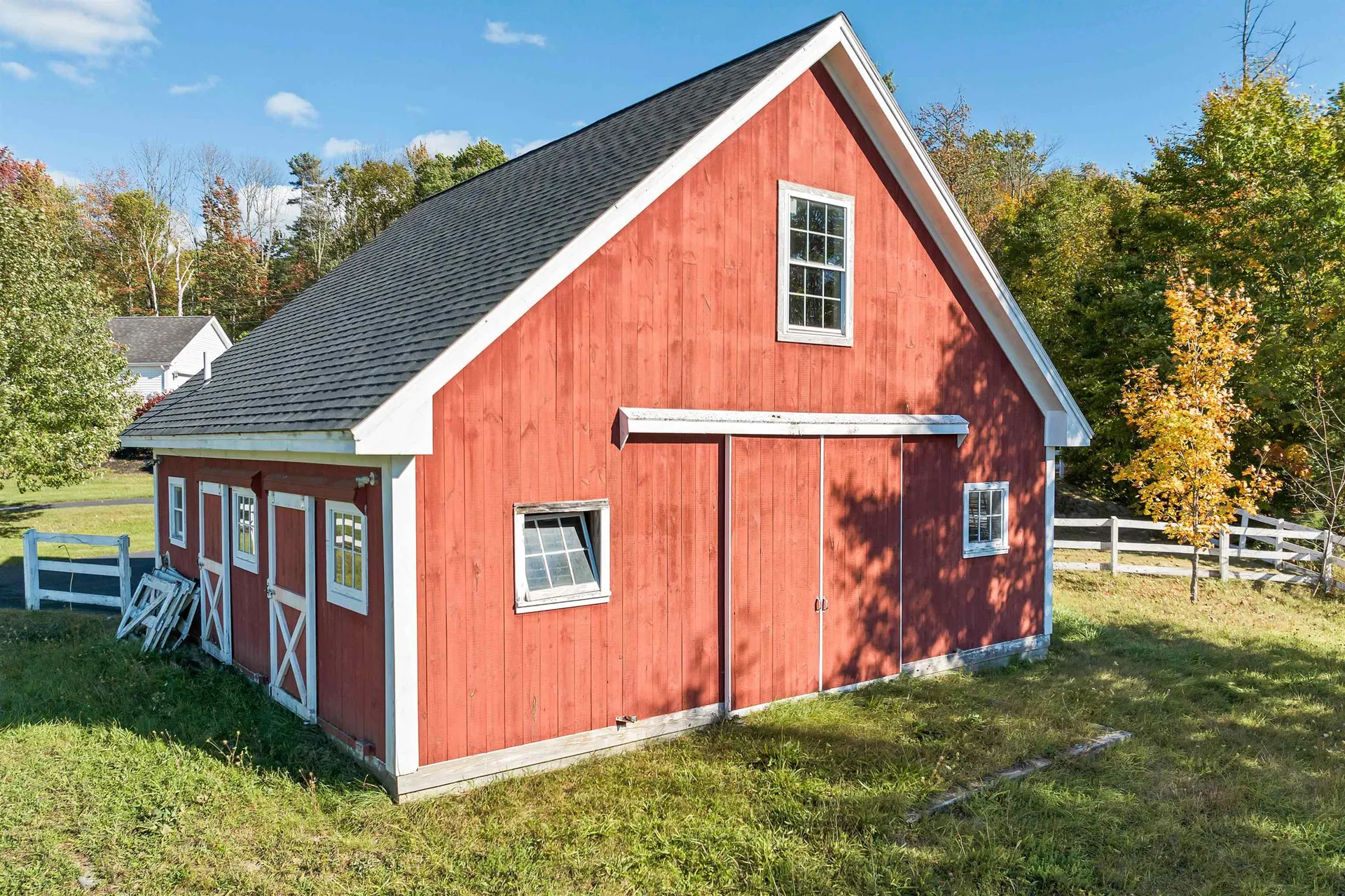 196 Ledge Hill Road Tuftonboro NH 03816