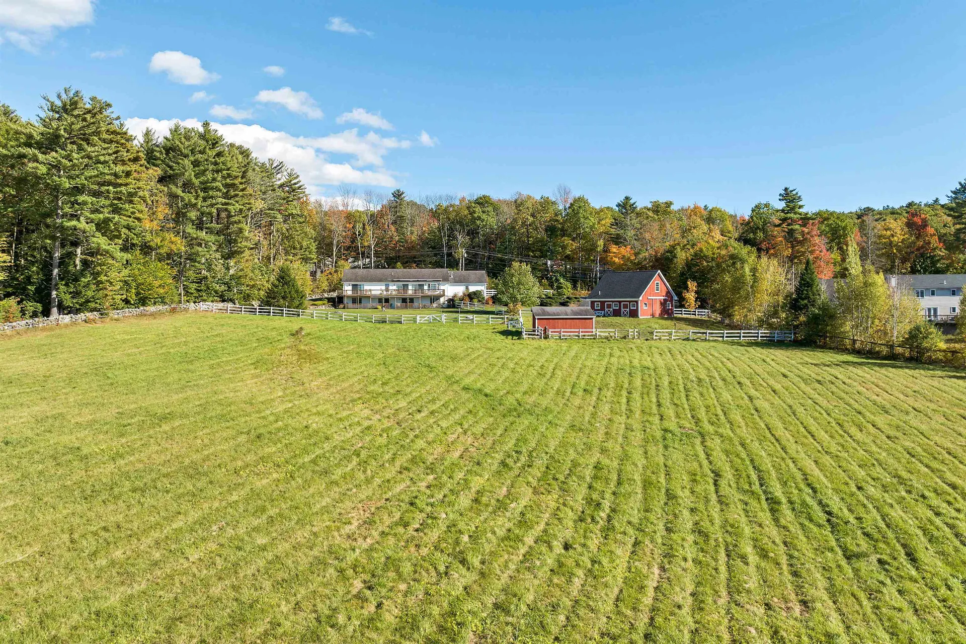 196 Ledge Hill Road Tuftonboro NH 03816
